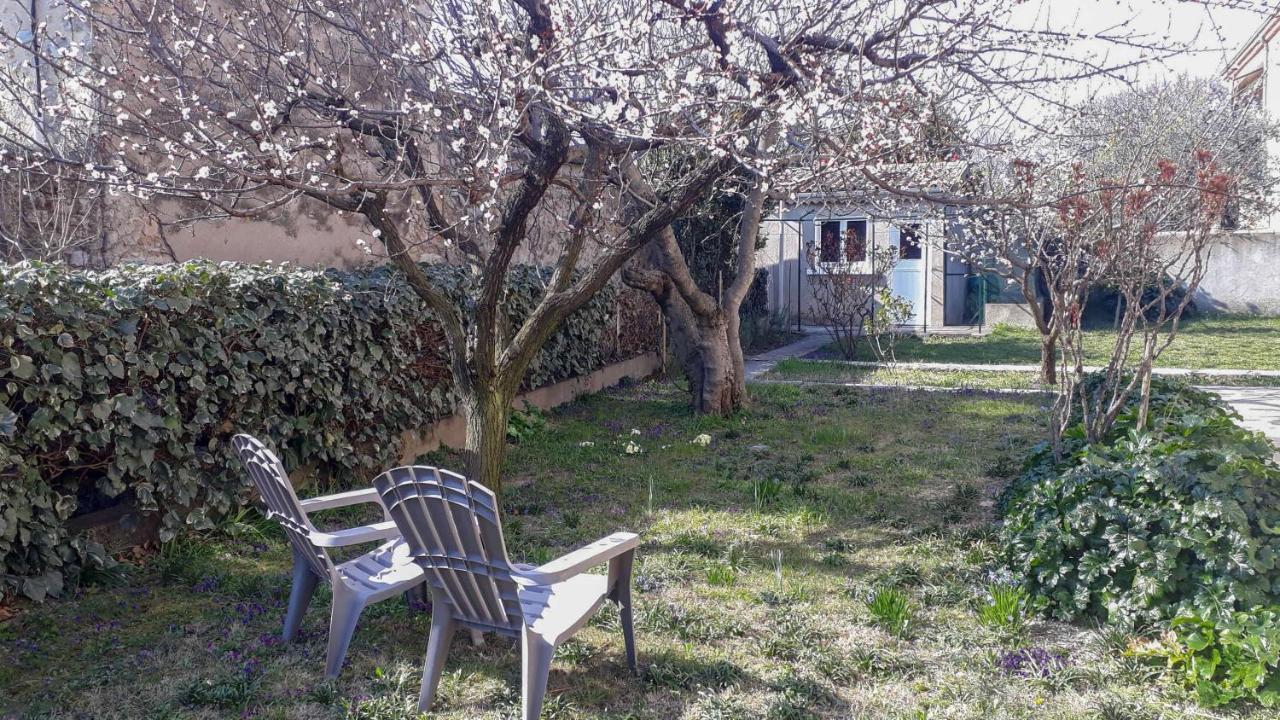 Apartmán Brin D'Azur Nyons Exteriér fotografie